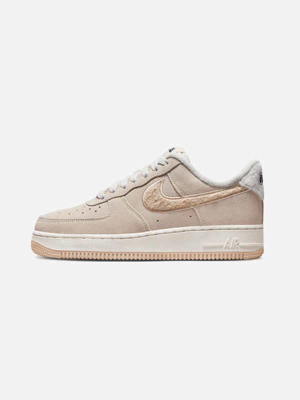 Air Force 1 Low ‘07 SE Sanddrift Gum Fleece