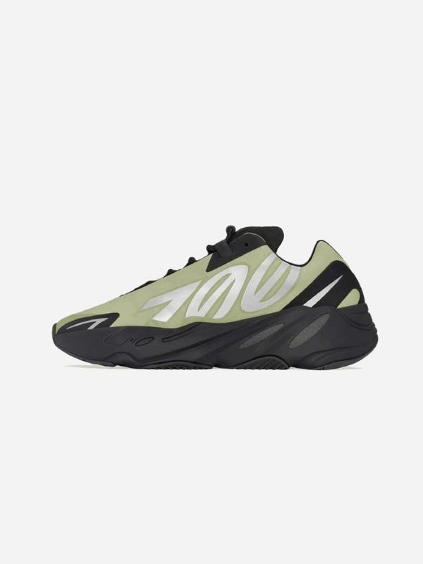 Yeezy 700 MNVN Resin